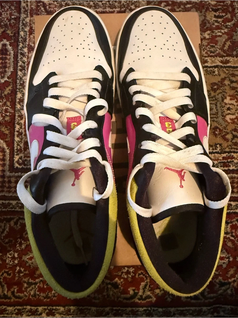 Jordan 1 Low Black Active Fuchsia Cyber in Black, Pink & Yellow - White Swoosh